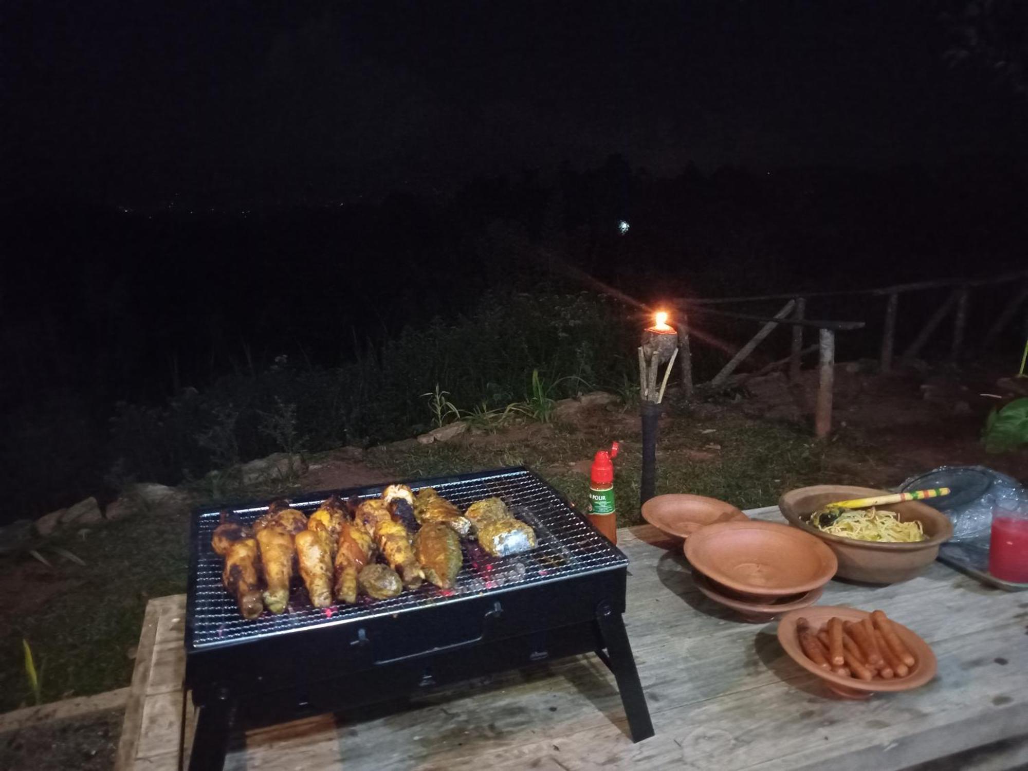 Solitary Dunhinna بيت خشبي Teldeniya